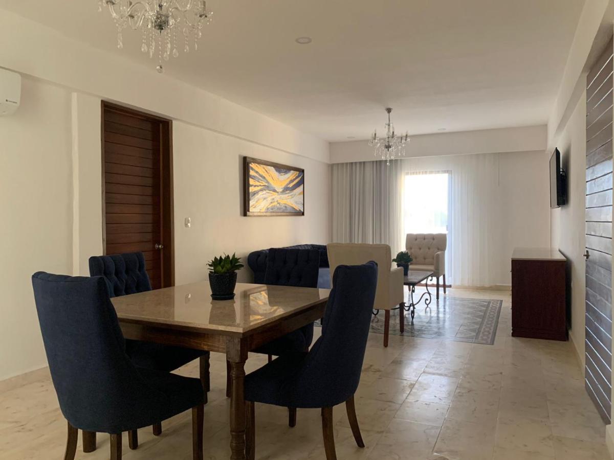 Real Hispano Valladolid  Exterior photo A dining room in a house
