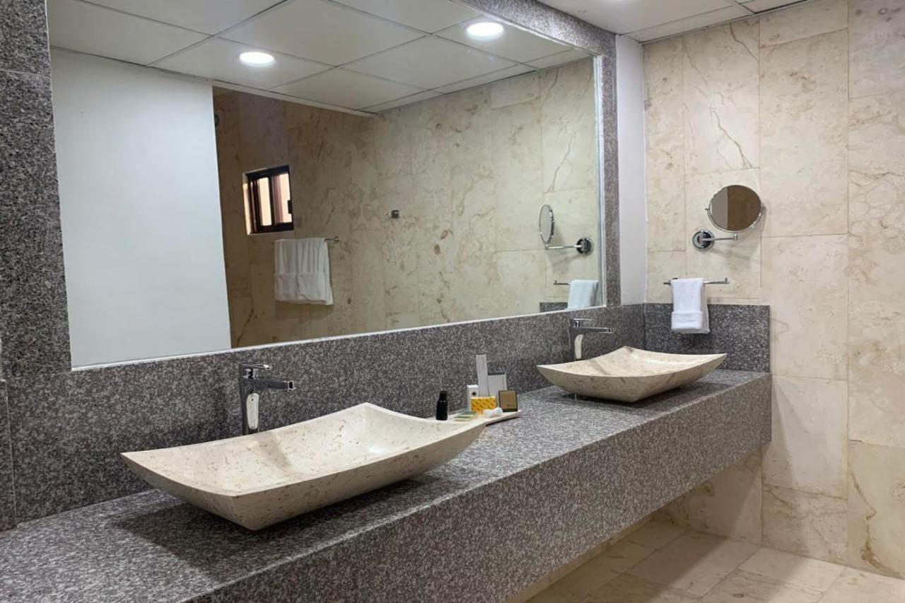 Real Hispano Valladolid  Exterior photo Bathroom at the Hilton Garden Inn, San Jose, Costa Rica